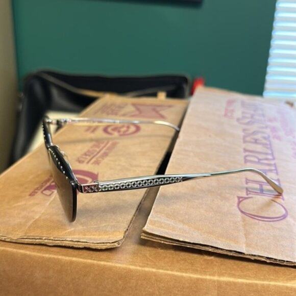 ALAÏA 61mm Cat Eye Sunglasses silver blue - Picture 6 of 12